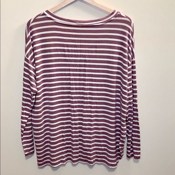 American Eagle Soft & Sexy T - Picture 3 of 5